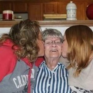 Meet your Posher, Stacy